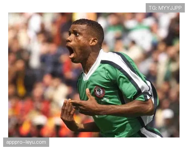 标准列日主帅革新战术布局，球队迈向新辉煌