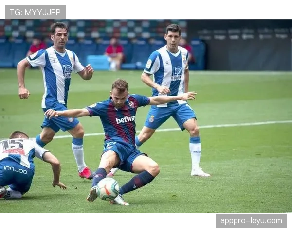 马竞更衣室氛围融洽，新赛季备战状态显著回暖引关注