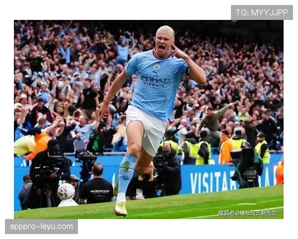 哈兰德任意球尝试引热议，球迷期待状态持续提升