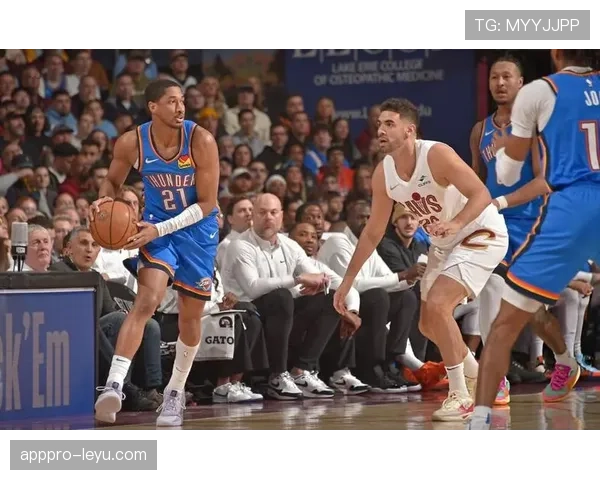 里尔锋线火力全开，连胜势头引人瞩目