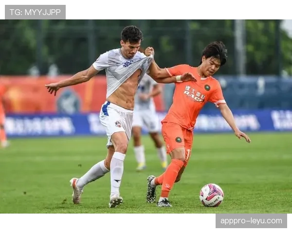 达尼洛中卫位置的出色表现促进球队防线稳固，状态持续提升